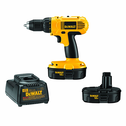 Dewalt DC 970 K-2 drill plus extra battery and charger